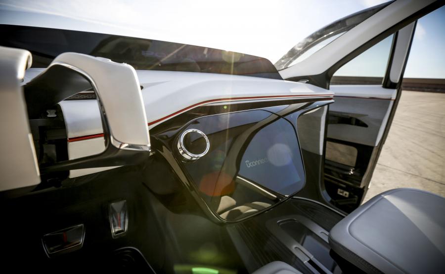 Интерьер Chrysler Portal Concept 2017 года  (фото 14 из 46)